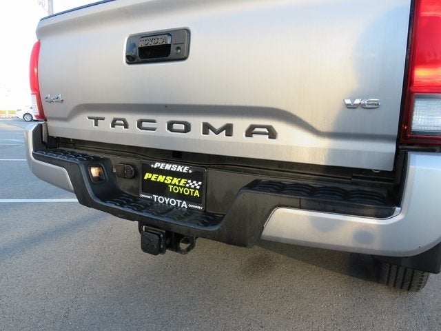 2021 Toyota TACOMA SR SR V6